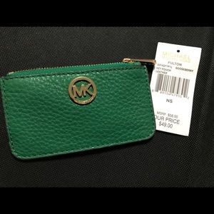 Small Micheal Kors coin purse.